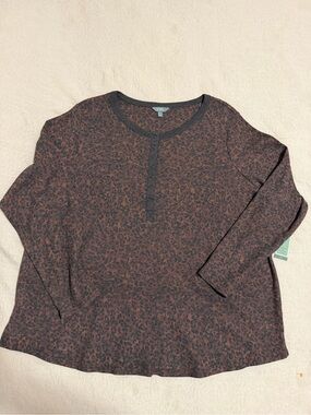 Terra & Sky Brown and Black Leopard Print Pullover